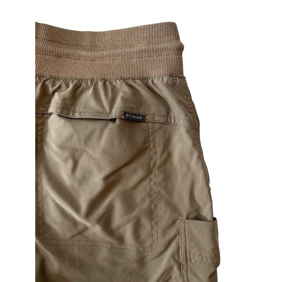 Columbia Shorts Woman's Large Hiking Outdoor Athleisure Workout Packets - Picture 6 of 8